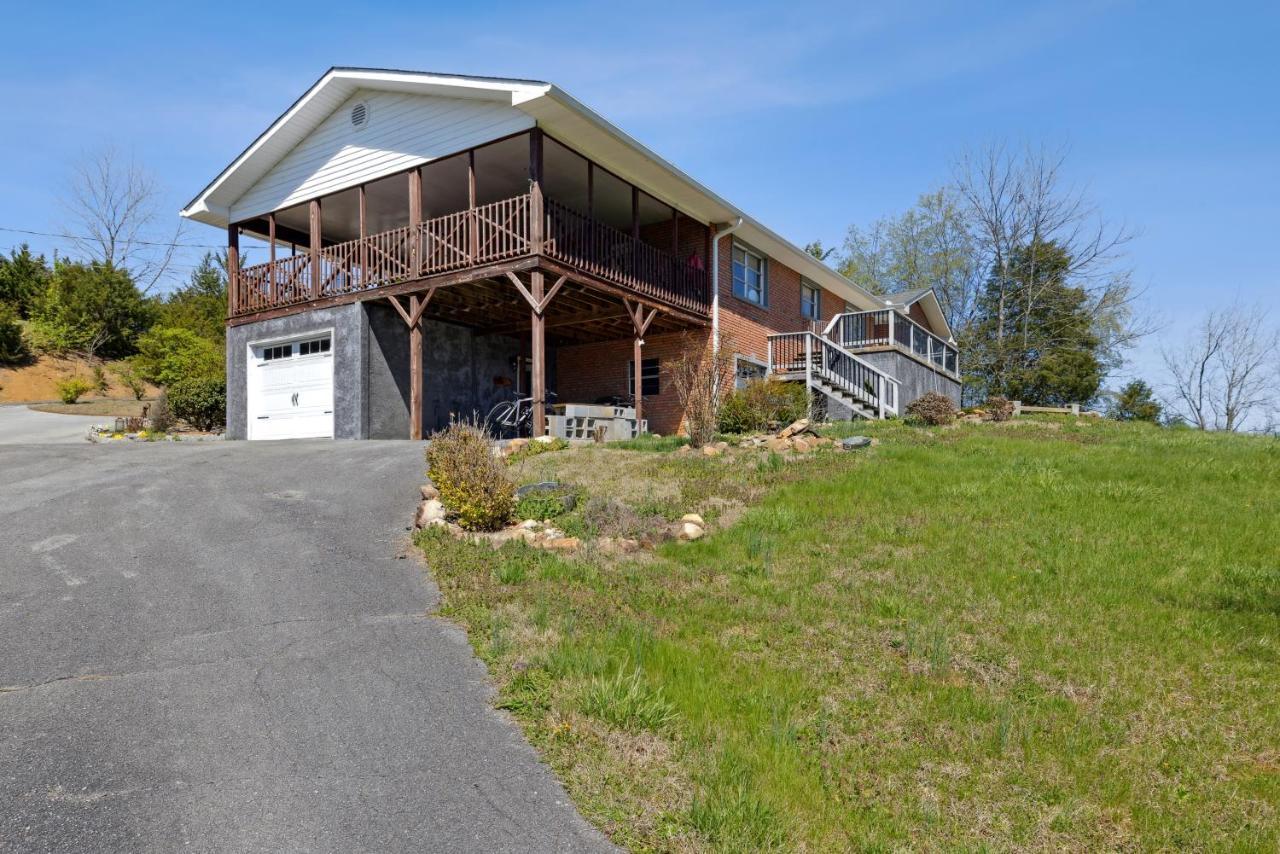 Modern Rustic Countryside Downstairs Guesthouse Sevierville Exterior photo